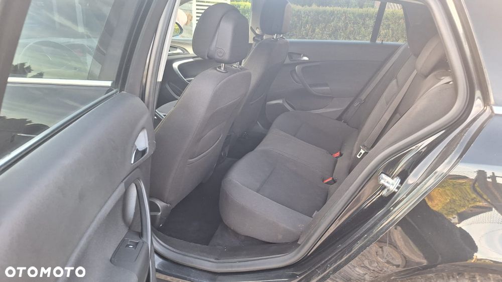 Opel Insignia - 23