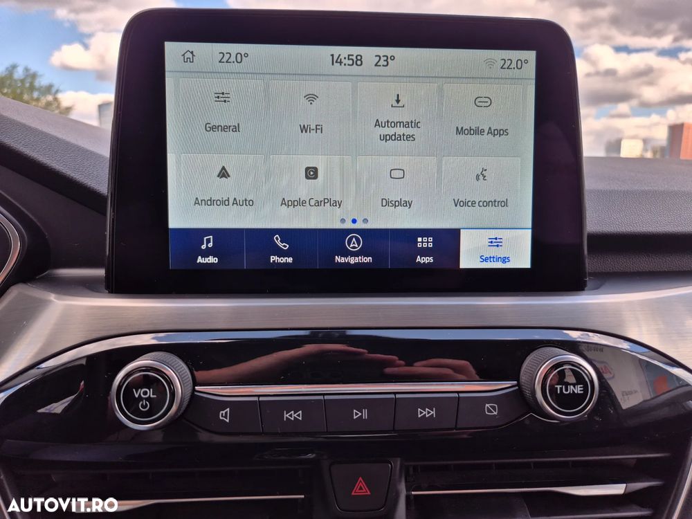 FORD Kuga 2024 — imagine 28