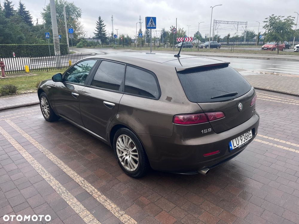 Alfa Romeo 159 - 5