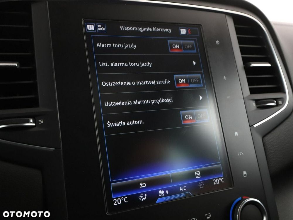 Renault Megane ENERGY TCe 205 EDC GT - 27