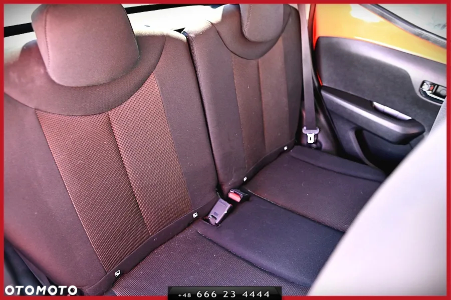 Toyota Aygo 1.0 VVT-i Color Edition - 23