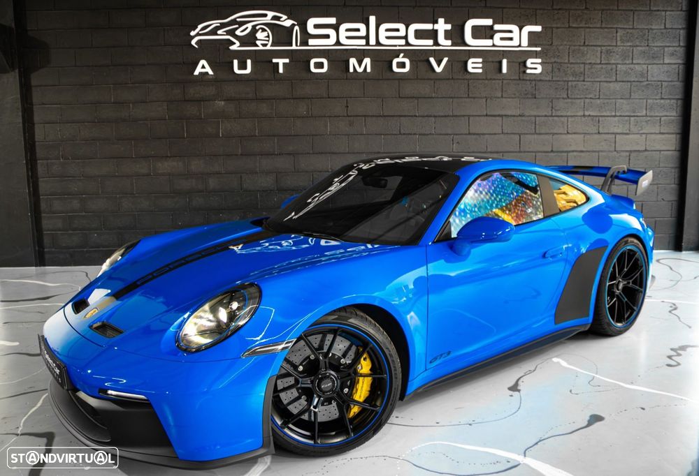 Porsche 911 (992)
