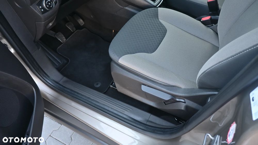 Ford Tourneo Courier 1.0 EcoBoost Titanium - 27