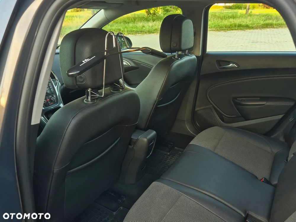 Opel Astra - 9