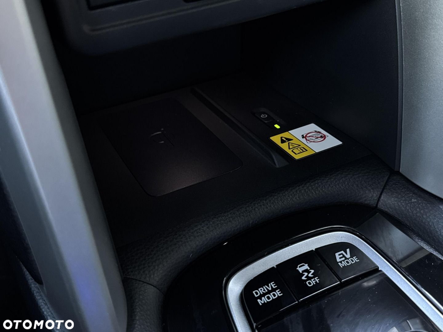 Toyota Corolla Cross 2.0 Hybrid Style - 24