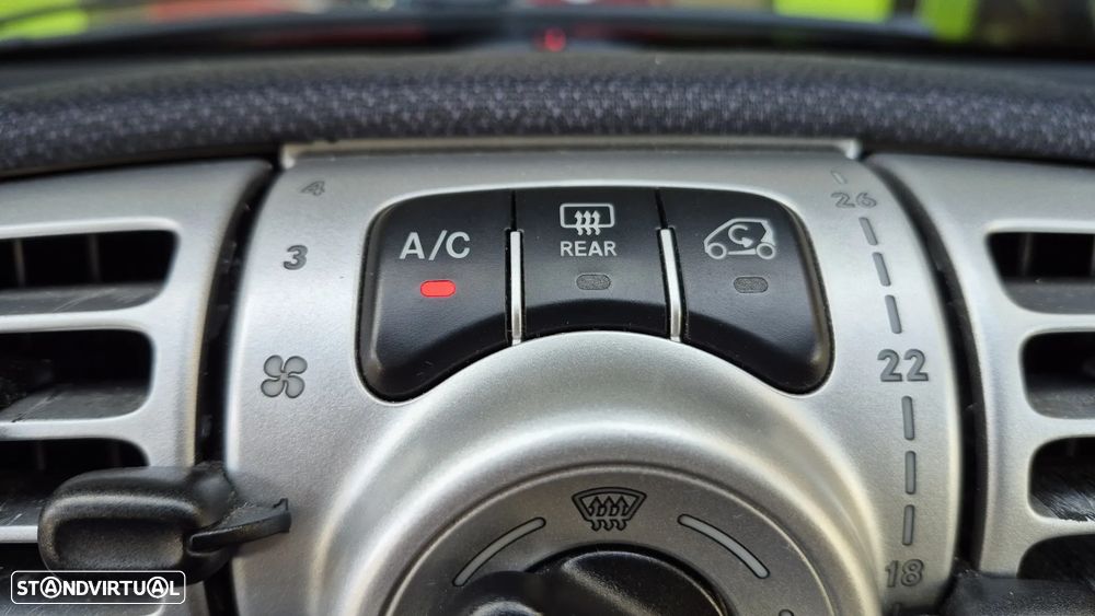 Smart ForTwo Coupé 1.0 mhd Pure 61 - 10