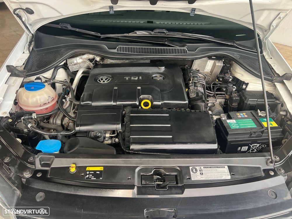 VW Polo 1.4 TDi (Blue Motion ) Highline - 24
