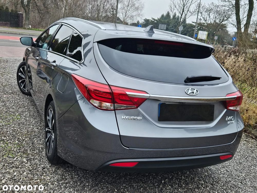 Hyundai i40 Kombi 1.7 CRDi DCT Trend - 10