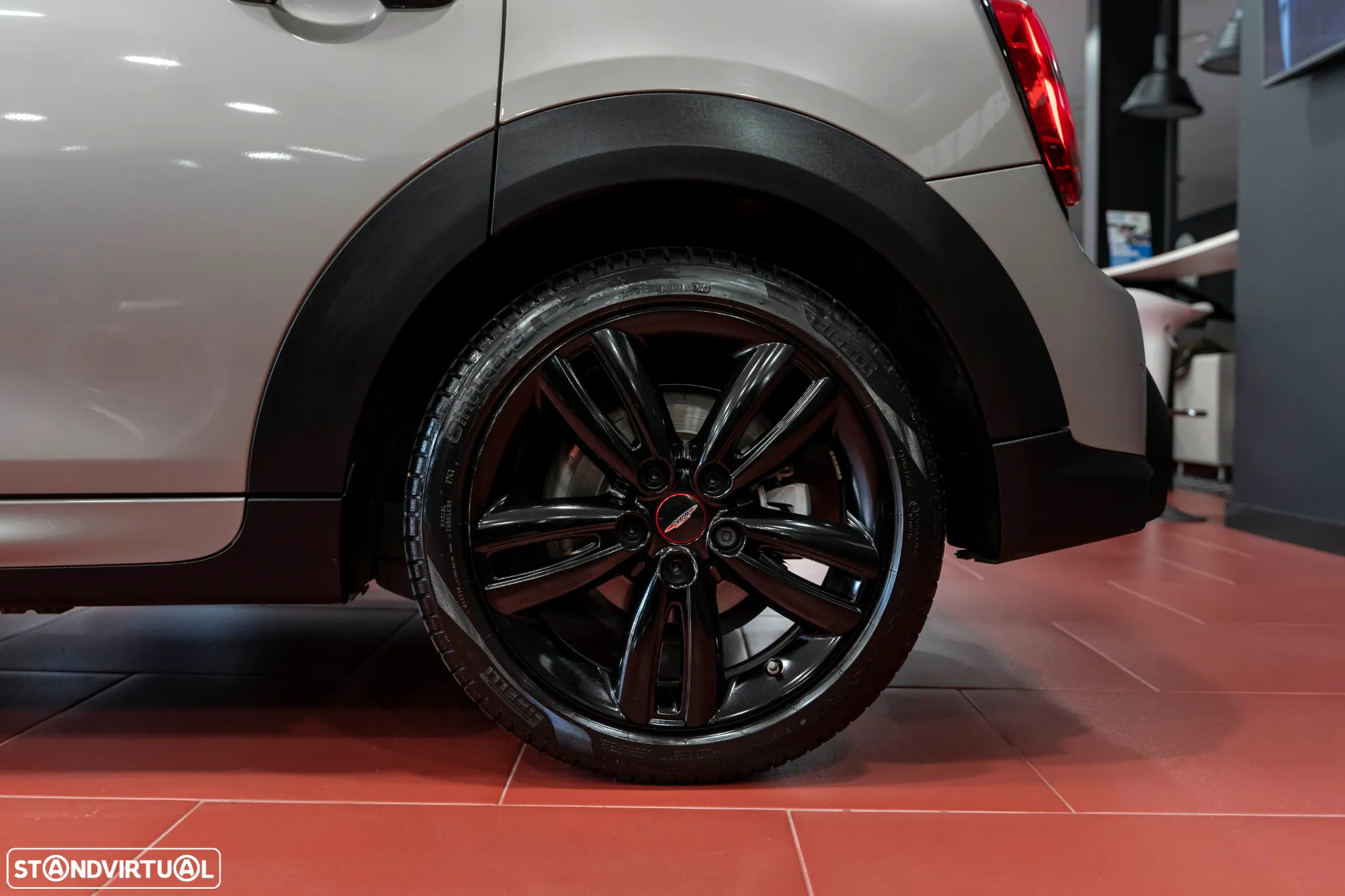 MINI 5 Portas One Auto - 5
