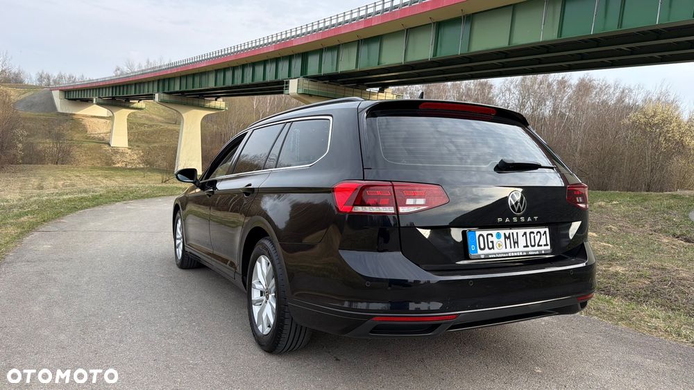 Volkswagen Passat 2.0 TDI SCR DSG - 35