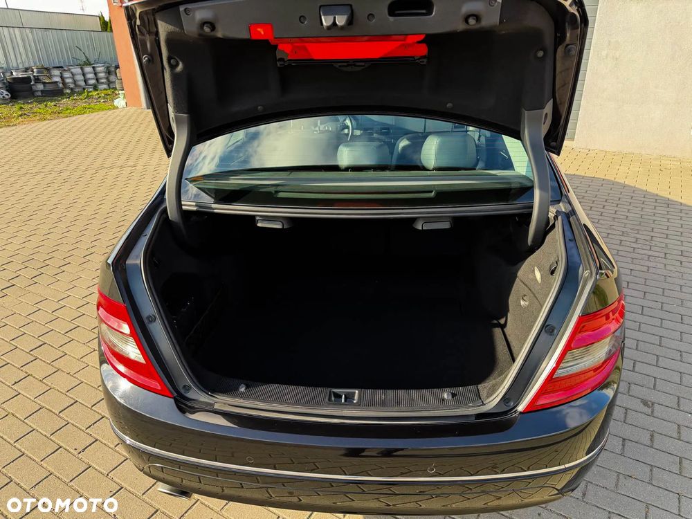 Mercedes-Benz Klasa C C-Klasse Avantgarde - 20