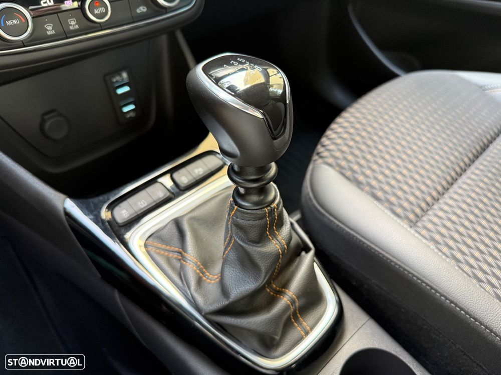 Opel Crossland X 1.2 T Innovation - 23