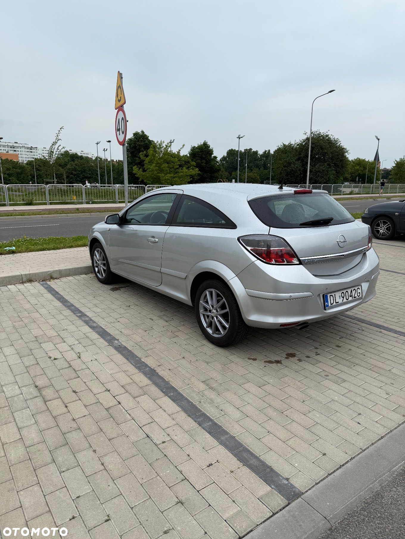 Opel Astra III GTC 1.8 Sport - 3