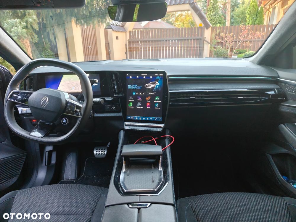 Renault Austral 1.3 TCe mHEV Iconic esprit Alpine - 10