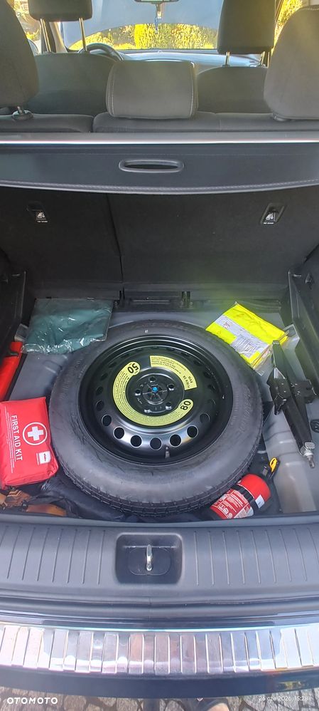Kia Sportage 1.7 CRDI L 2WD DCT - 12