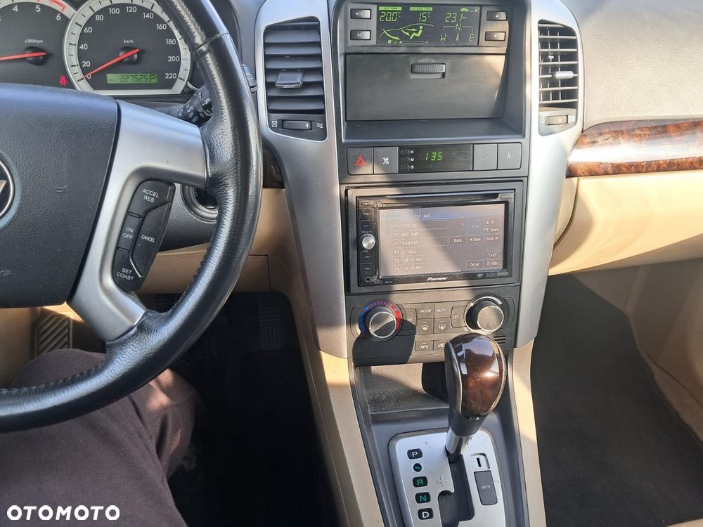 Chevrolet Captiva - 8