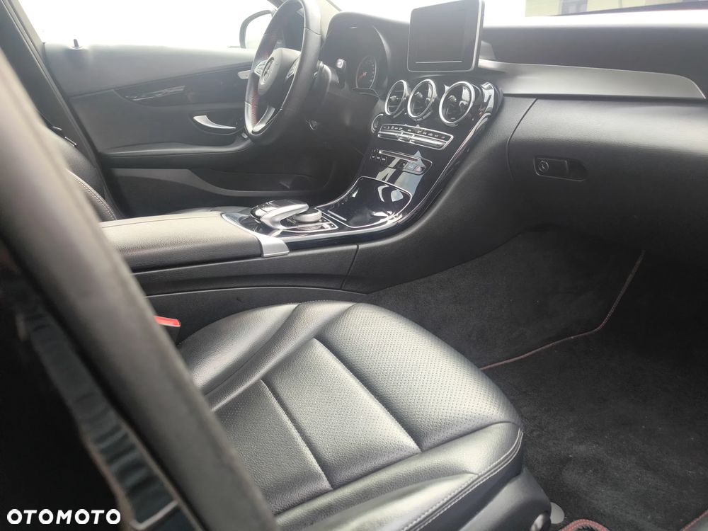 Mercedes-Benz Klasa C 200 d 9G-TRONIC - 14