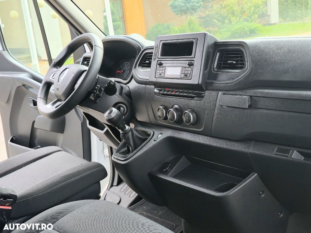 Renault Master - 10