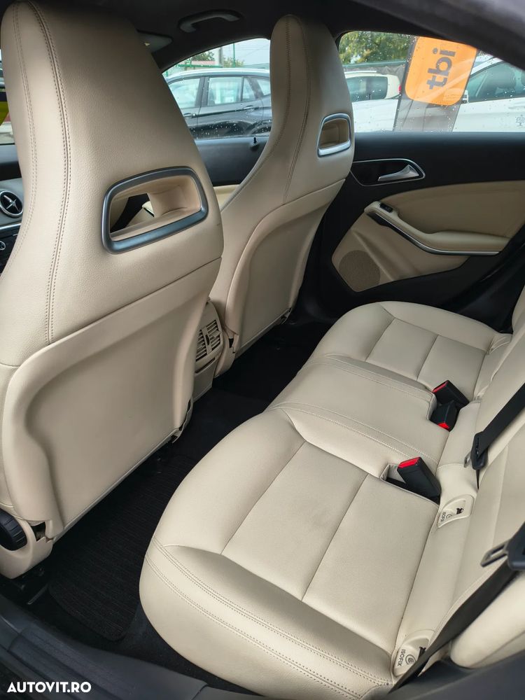 Mercedes-Benz CLA 220 (CDI) d 4Matic 7G-DCT AMG Line - 5