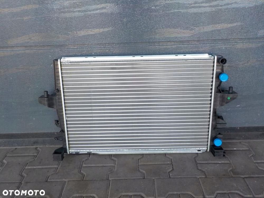 VW T5 1.9 TDI CHŁODNICA WODY