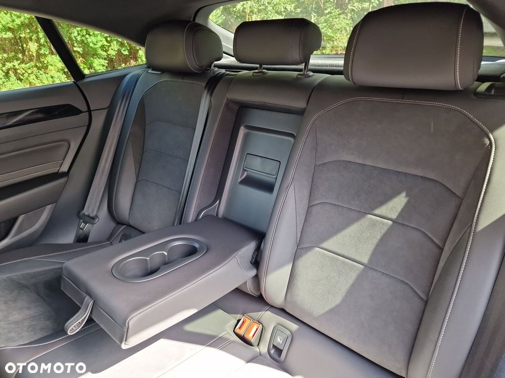 Volkswagen Arteon 2.0 TSI R-Line DSG - 19