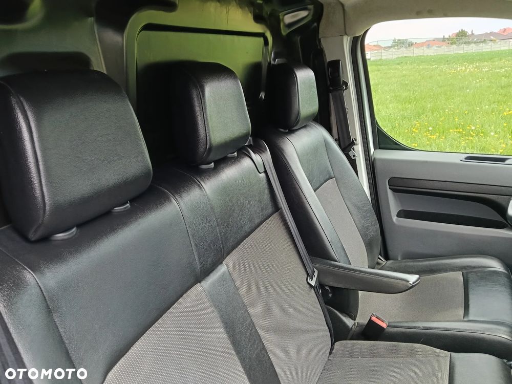 Opel Vivaro - 13