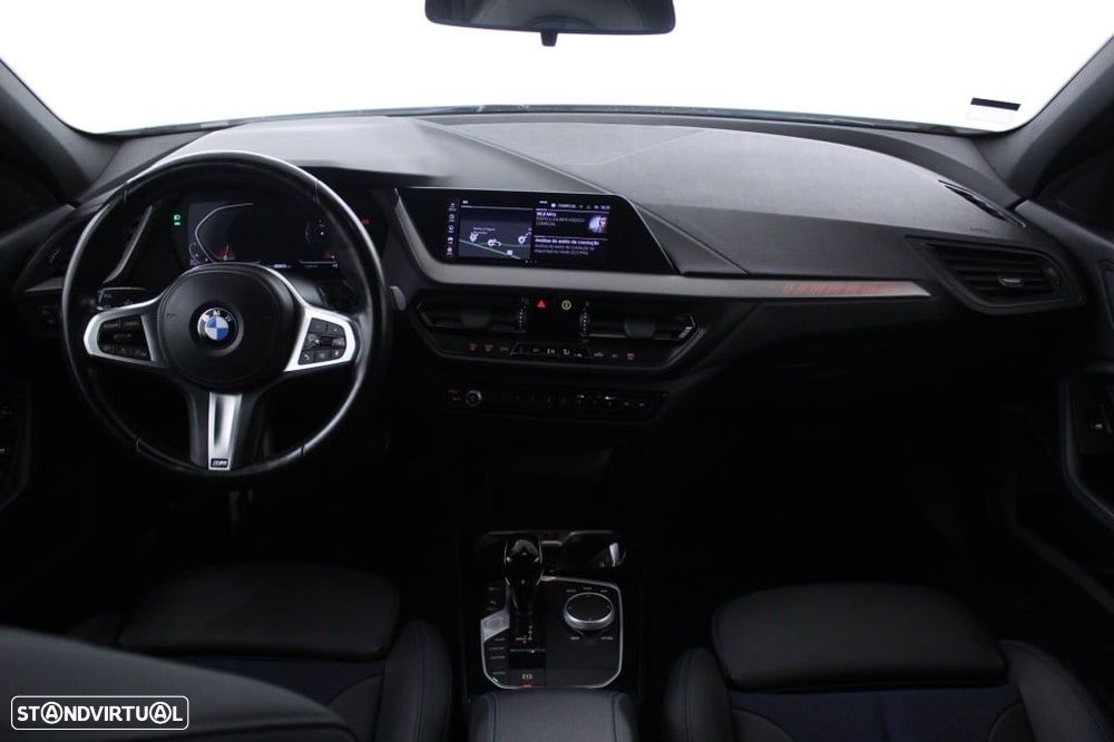 BMW 116 d Pack Desportivo M Auto - 18