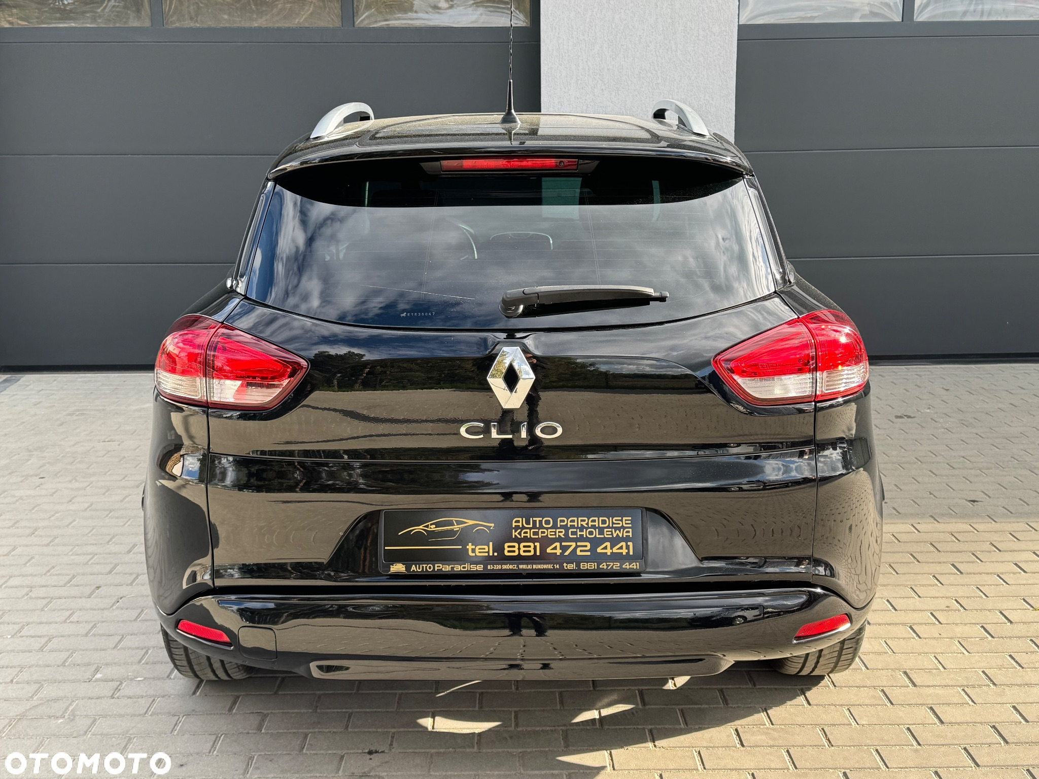 Renault Clio 1.2 16V 75 LIMITED - 9