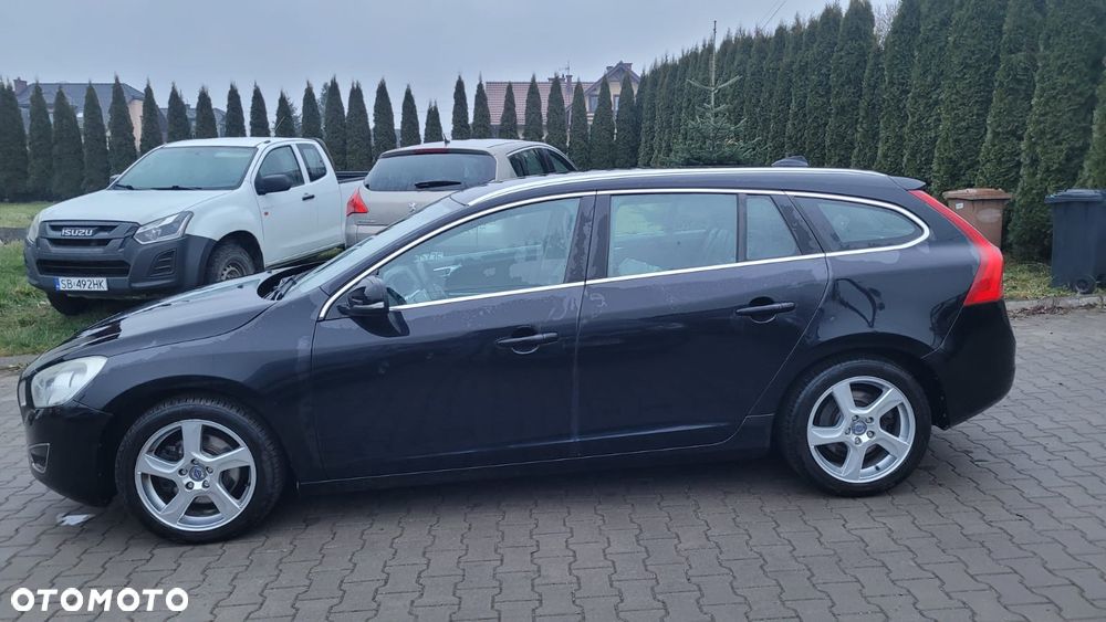 Volvo V60 D3 Geartronic Summum - 5