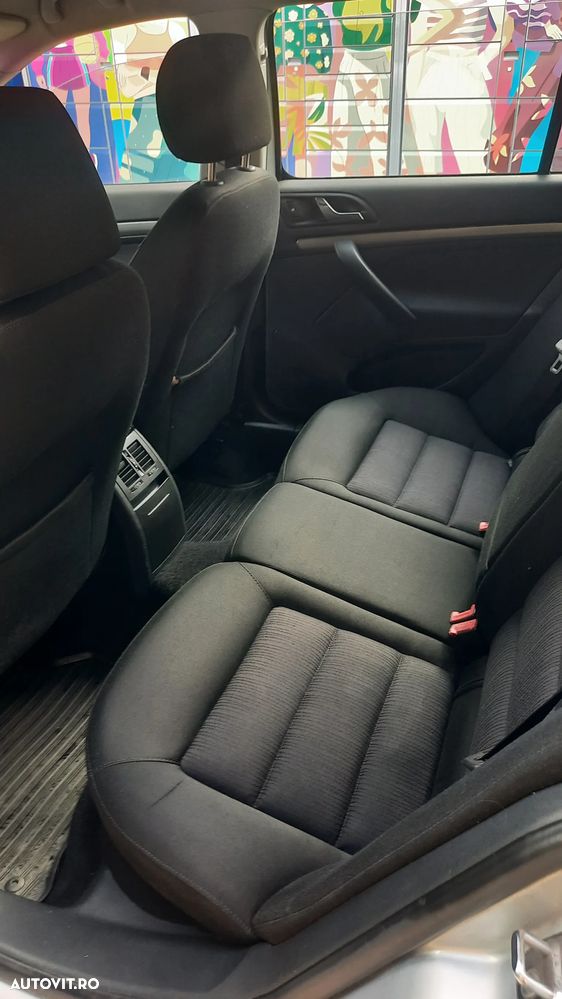 SKODA Octavia 2009 — imagine 8