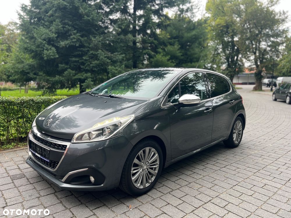 Peugeot 208 1.6 BlueHDi Allure S&S - 1
