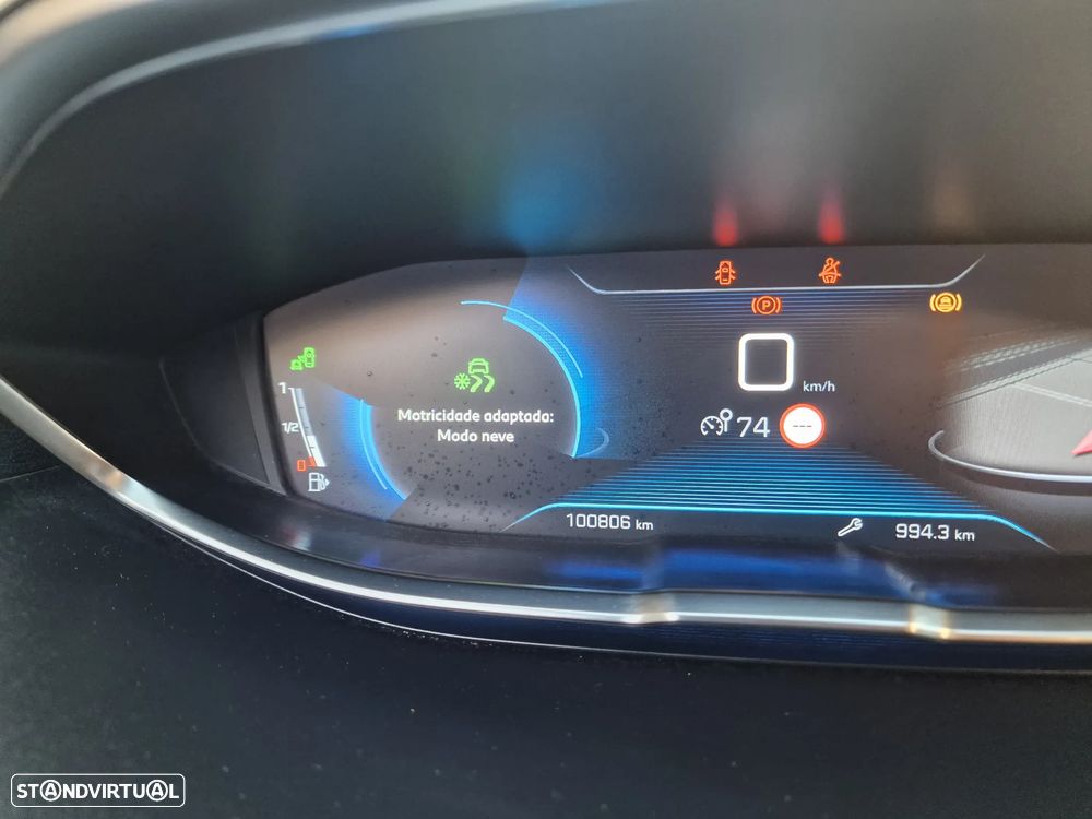 Peugeot 5008 1.2 PureTech Allure Pack - 28