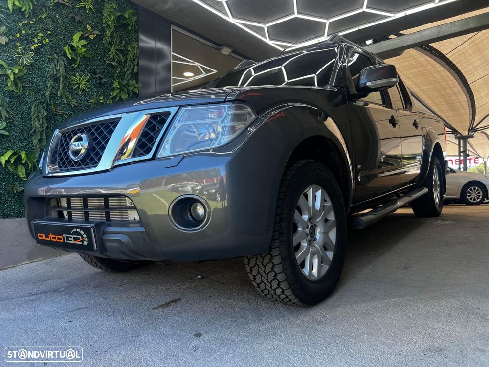 Nissan Navara 3.0 dCi V6 CD LE AT 4WD - 4