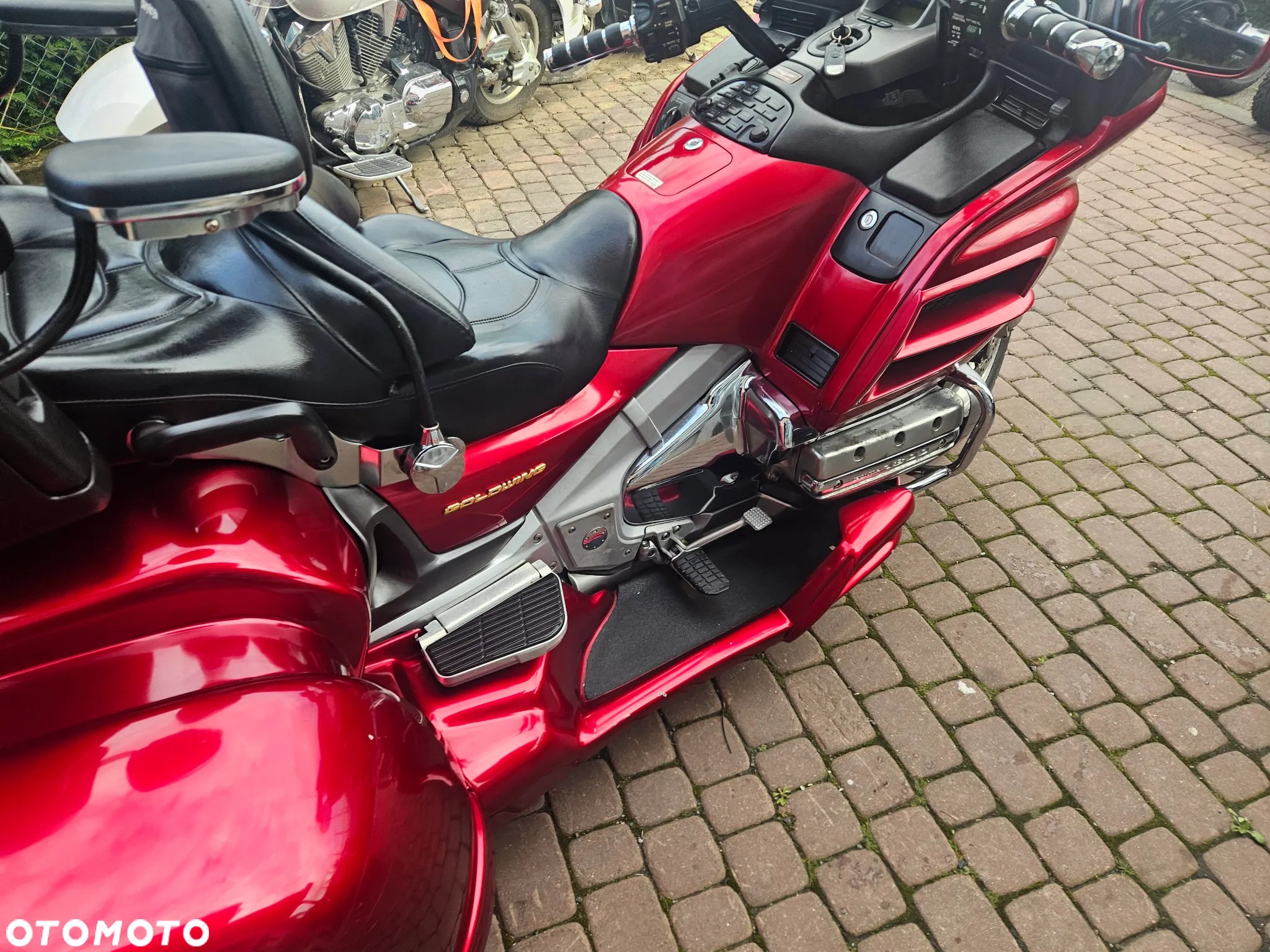 Honda GL - 25