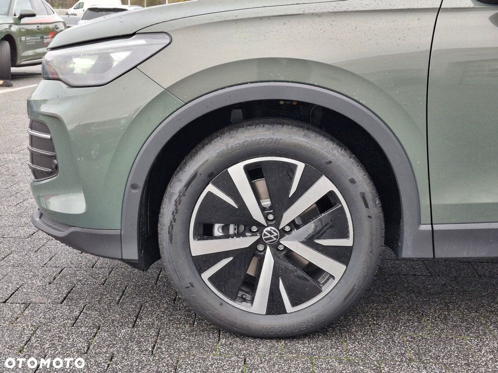 Volkswagen Tiguan - 4