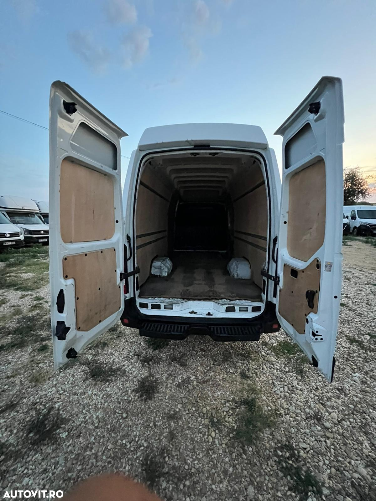 Renault Master XXL - AXA DUBLA -Cel mai lung - Cel mai inalt - 2.3 euro5  125Cp - 7