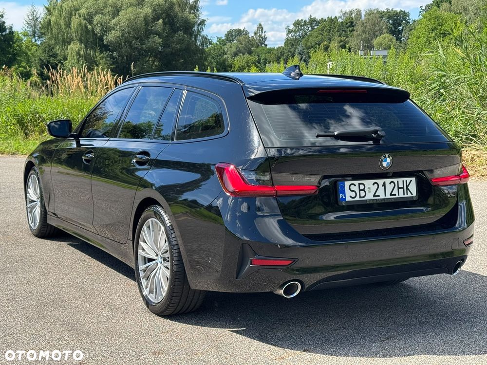 BMW Seria 3 320d xDrive Sport Line Shadow - 13