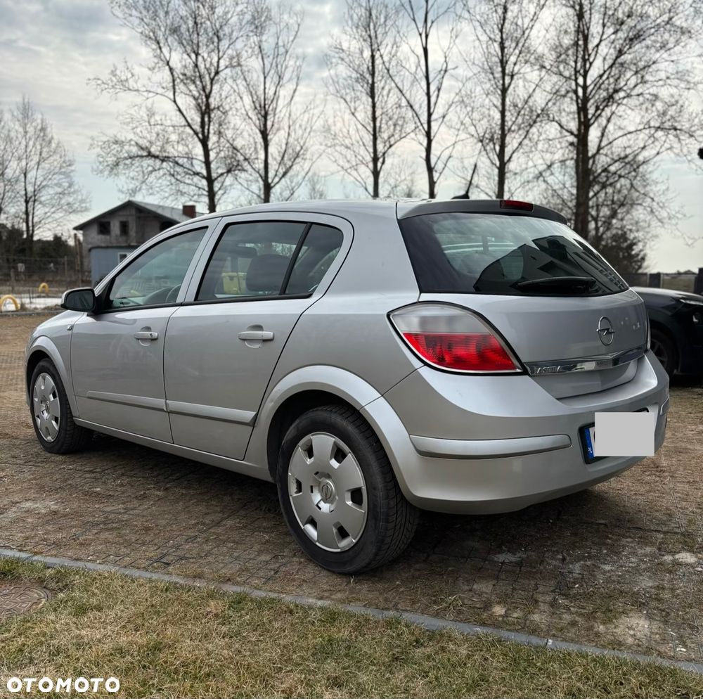 Opel Astra 1.4 NAVI - 3