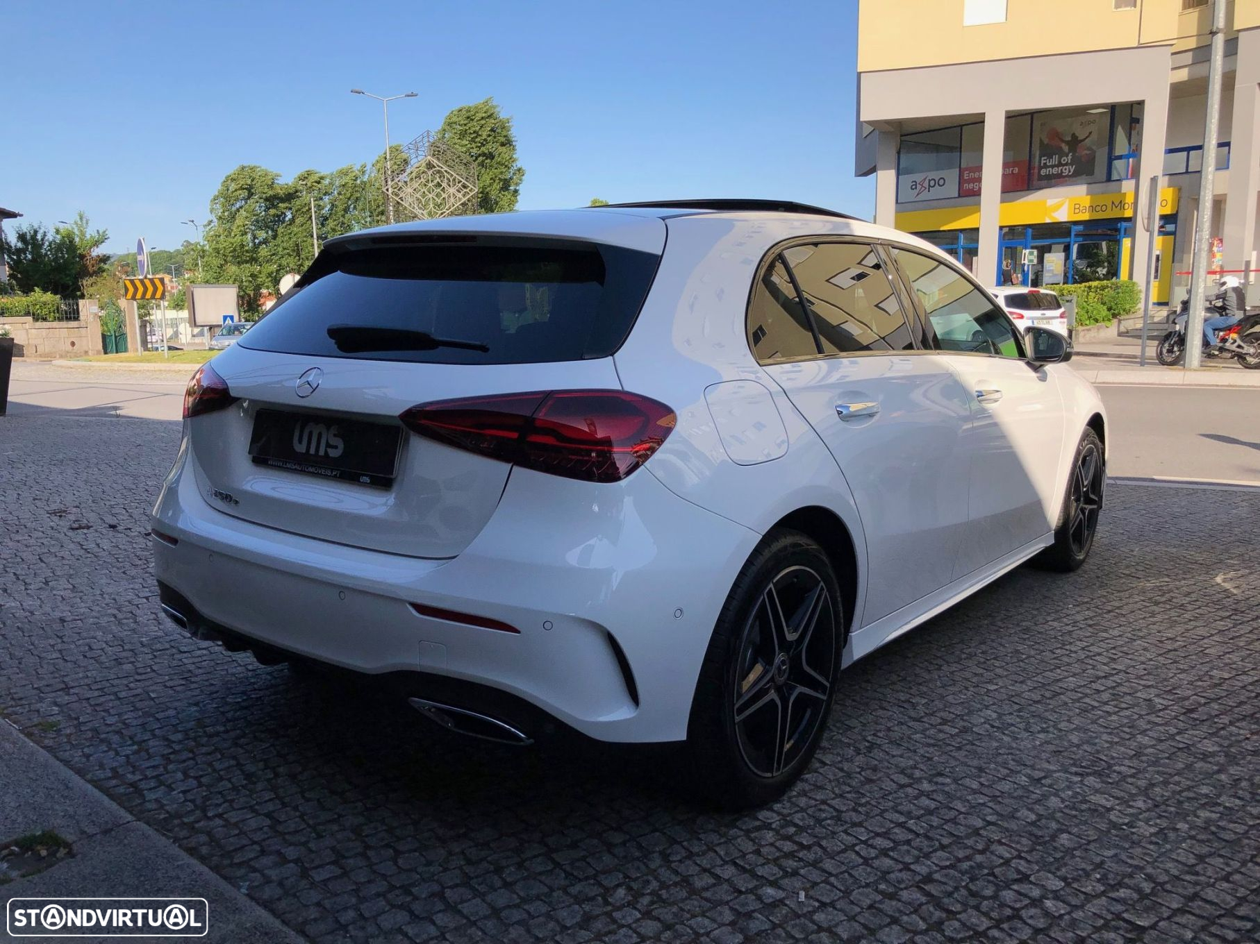 Mercedes-Benz A 250 e AMG Line - 6