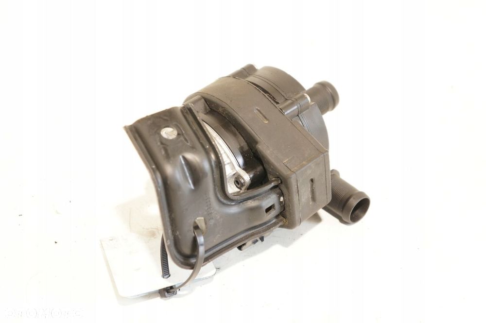 POMPKA WODY RENAULT TRAFIC VIVARO 210100113R - 2