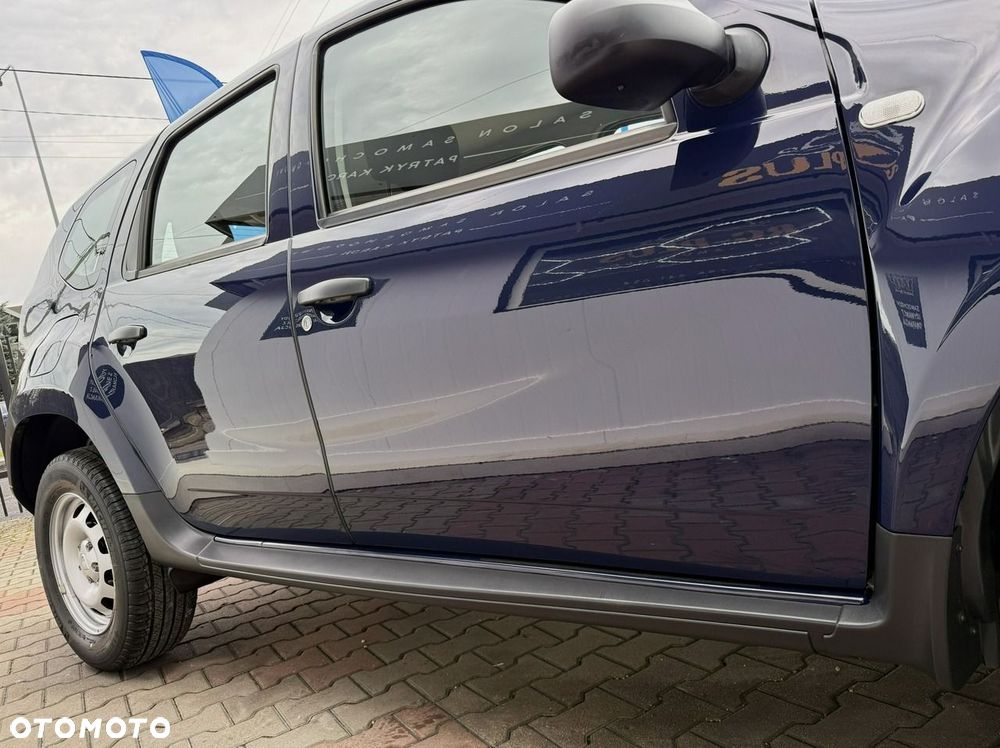 Dacia Duster SCe 115 2WD Essential - 35