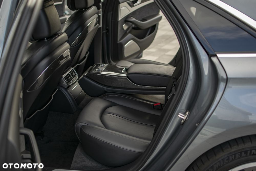 Audi S8 4.0 TFSI Quattro - 35