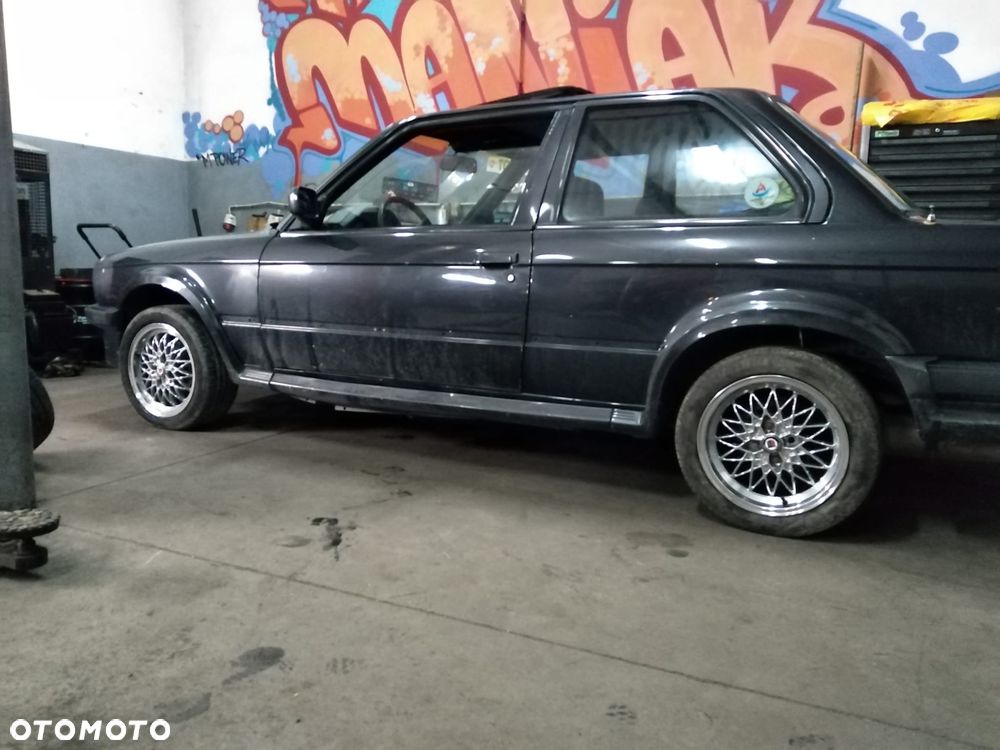 BMW Seria 3 325iX - 1
