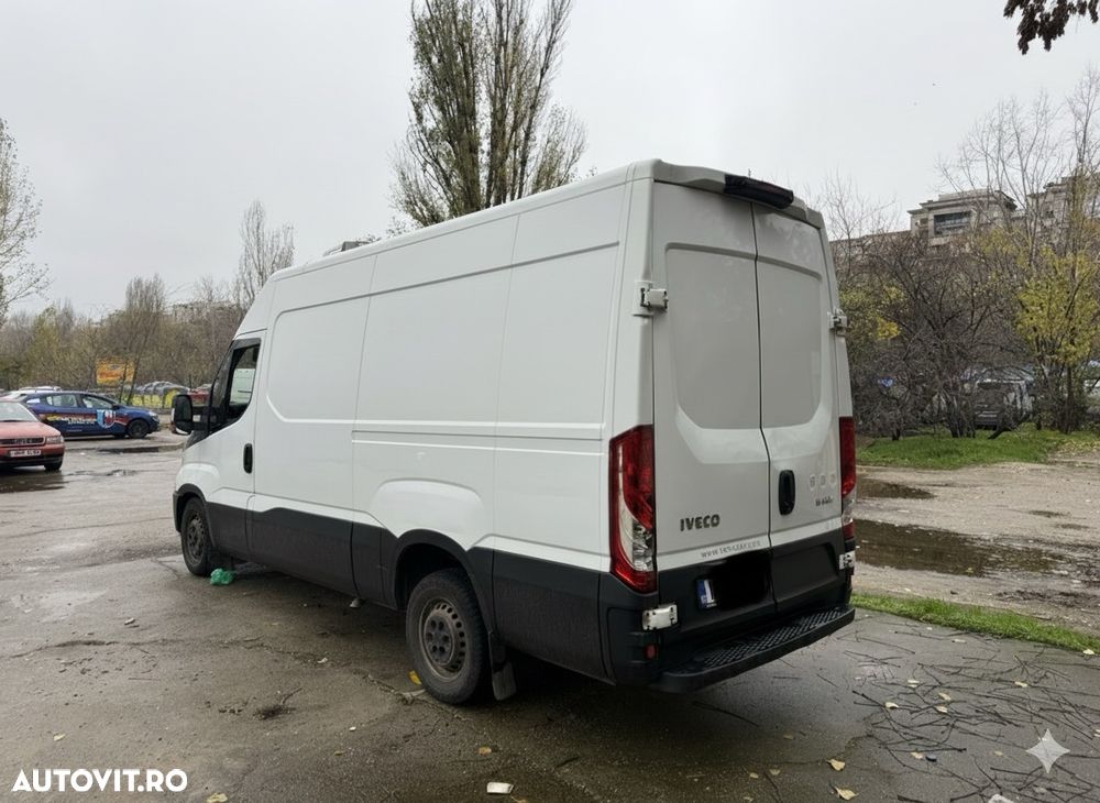 Iveco Daily 35c 130 Frigorific Frigo 2017 duba izoterma Fără Rugina Fără Probleme AC Navi Led 35s13 Unic Proprietar de noua luata din reprezentanța iveco România 2 bucati 9500 euro - 15