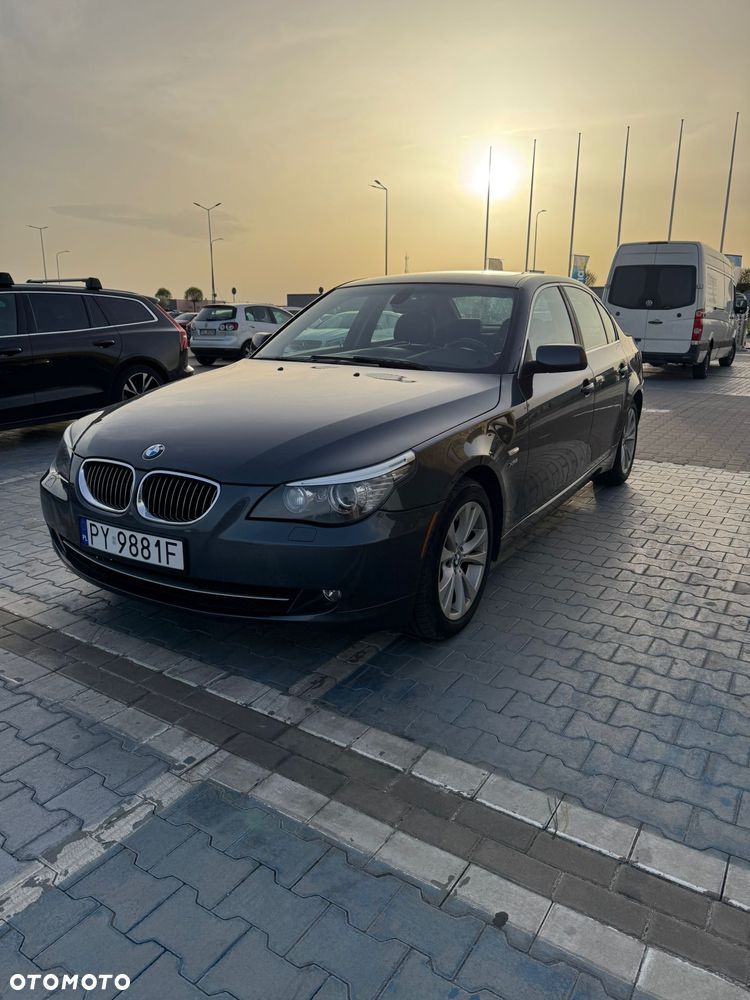 BMW Seria 5 535i xDrive - 12