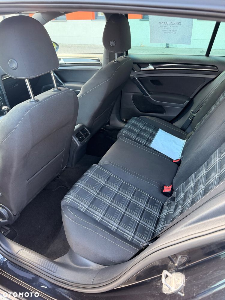 Volkswagen Golf 2.0 TDI BMT GTD - 10