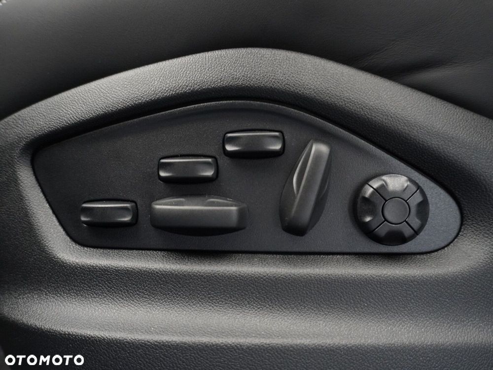 Porsche Cayenne E-Hybrid PHEV Black Edition - 23