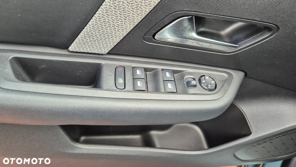 Citroën C4 1.2 PureTech Shine S&S EAT8 - 21