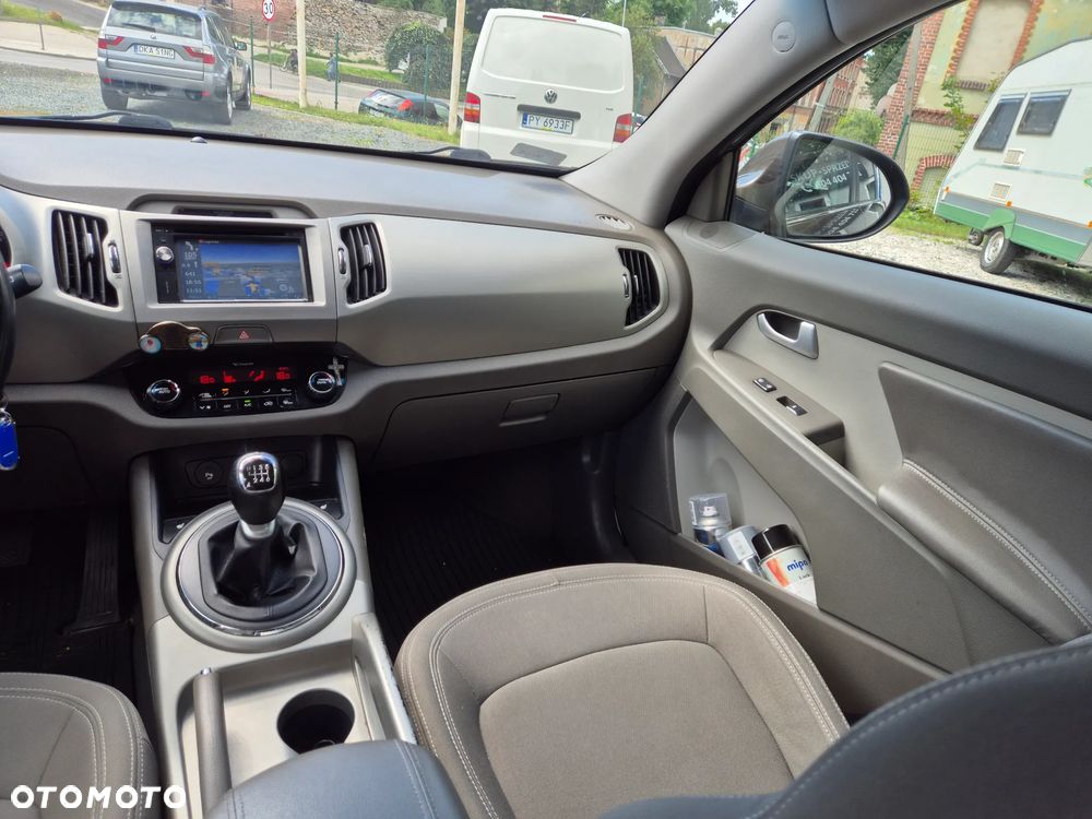 Kia Sportage 2.0 CRDI XL - 32