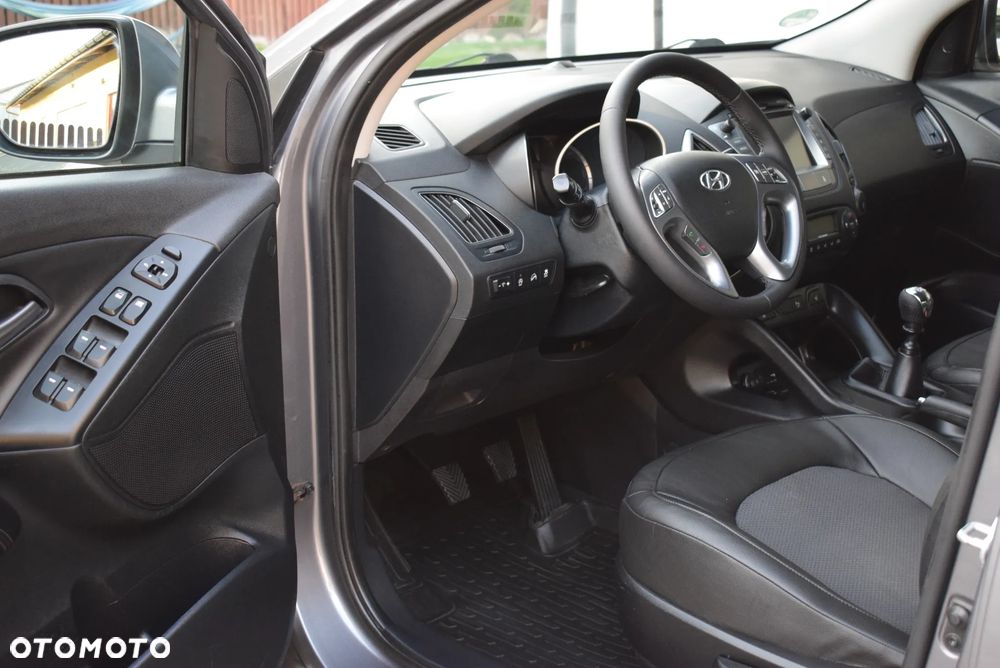 Hyundai ix35 1.6 2WD blue Comfort - 9